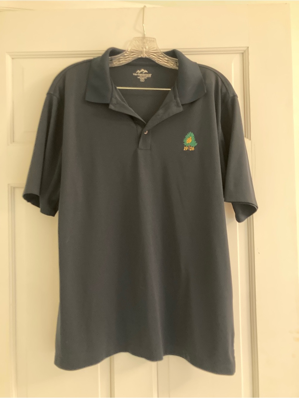 Men's Navy Short-Sleeve Polo with Embroidered Country Club Logo